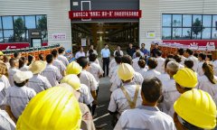 <b>運(yùn)城市總工會(huì)“情系職工、清涼一夏”活動(dòng) — 走進(jìn)華兆東南綠建裝配式建筑產(chǎn)</b>